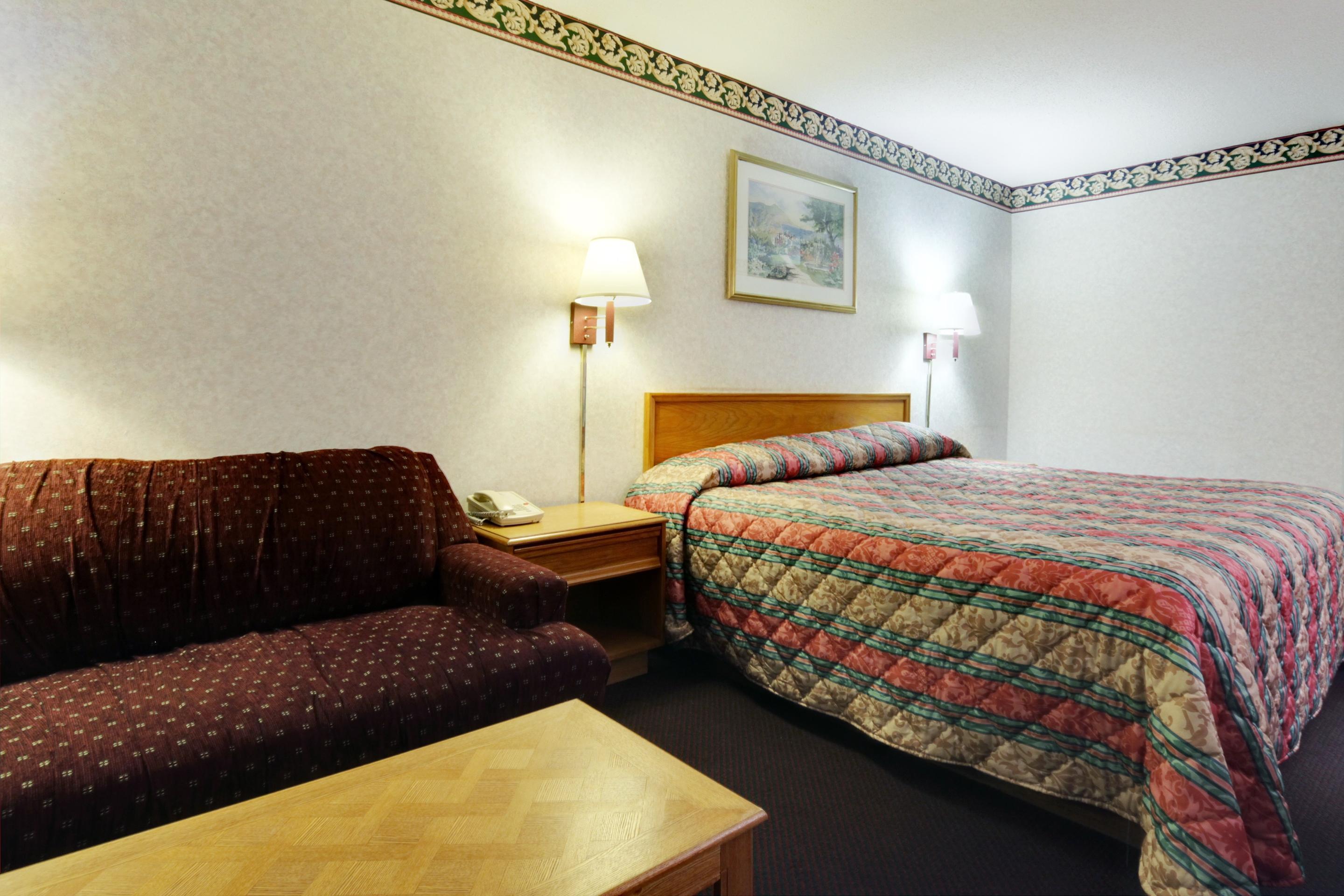 Americas Best Value Inn & Suites Macon Esterno foto