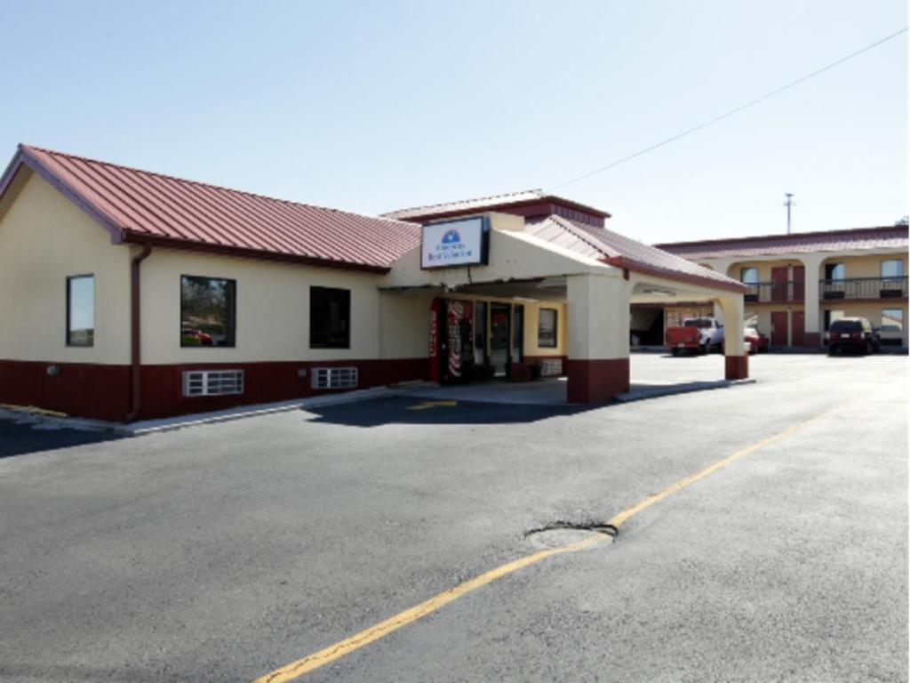 Americas Best Value Inn & Suites Macon Esterno foto