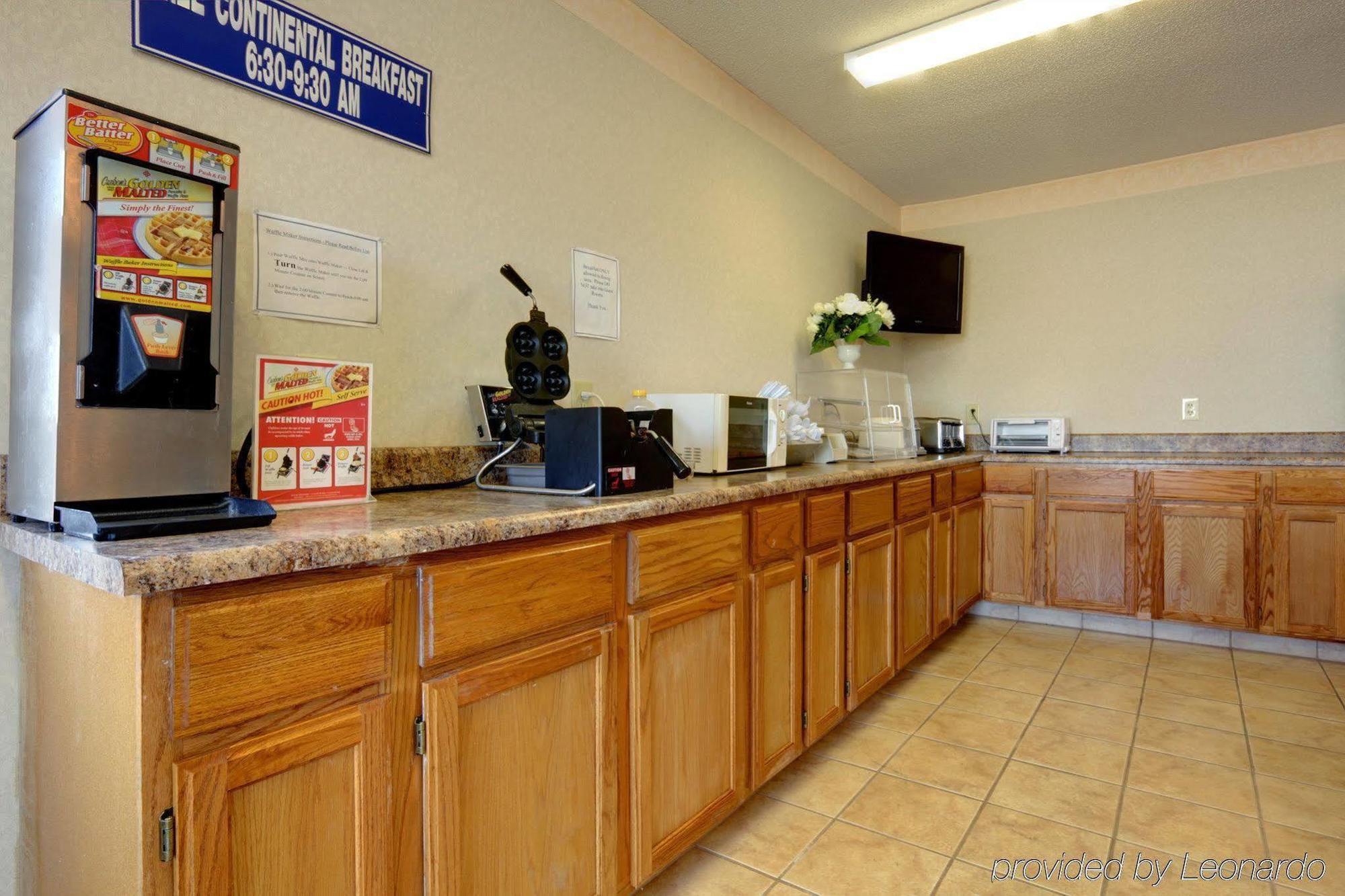 Americas Best Value Inn & Suites Macon Ristorante foto